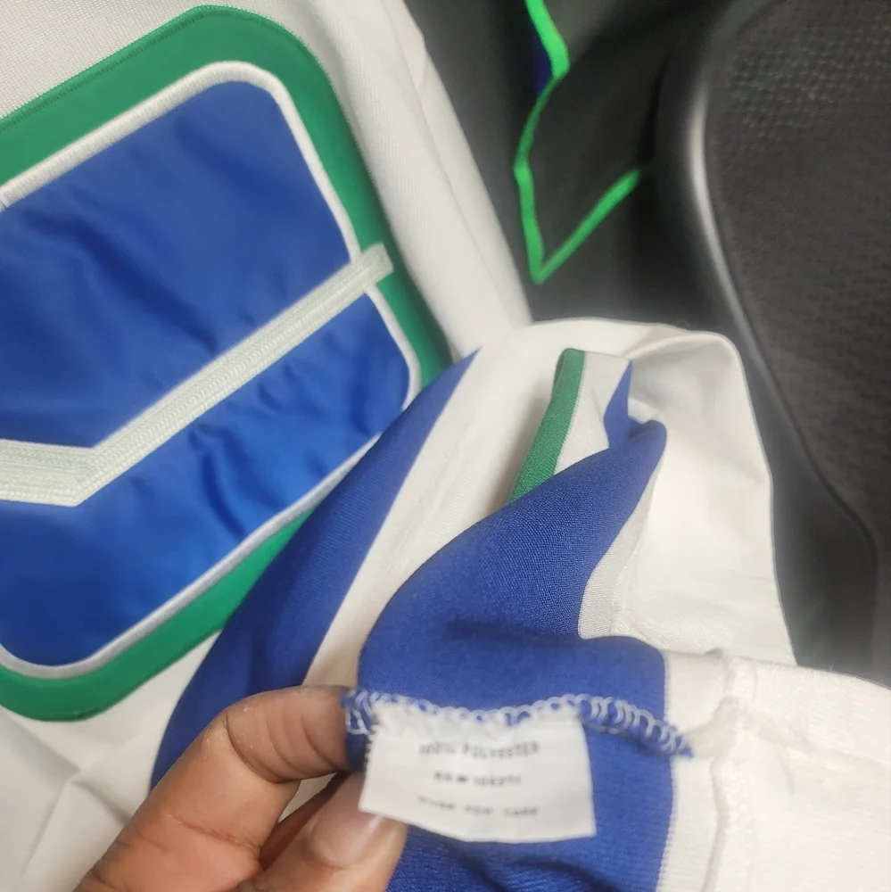 Authentic vintage M@N 1970-71 Vancouver Canucks hockey jersey men's size 56 - Picture 6 of 7